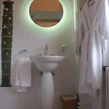 Sanluca Bed & Breakfast 2*